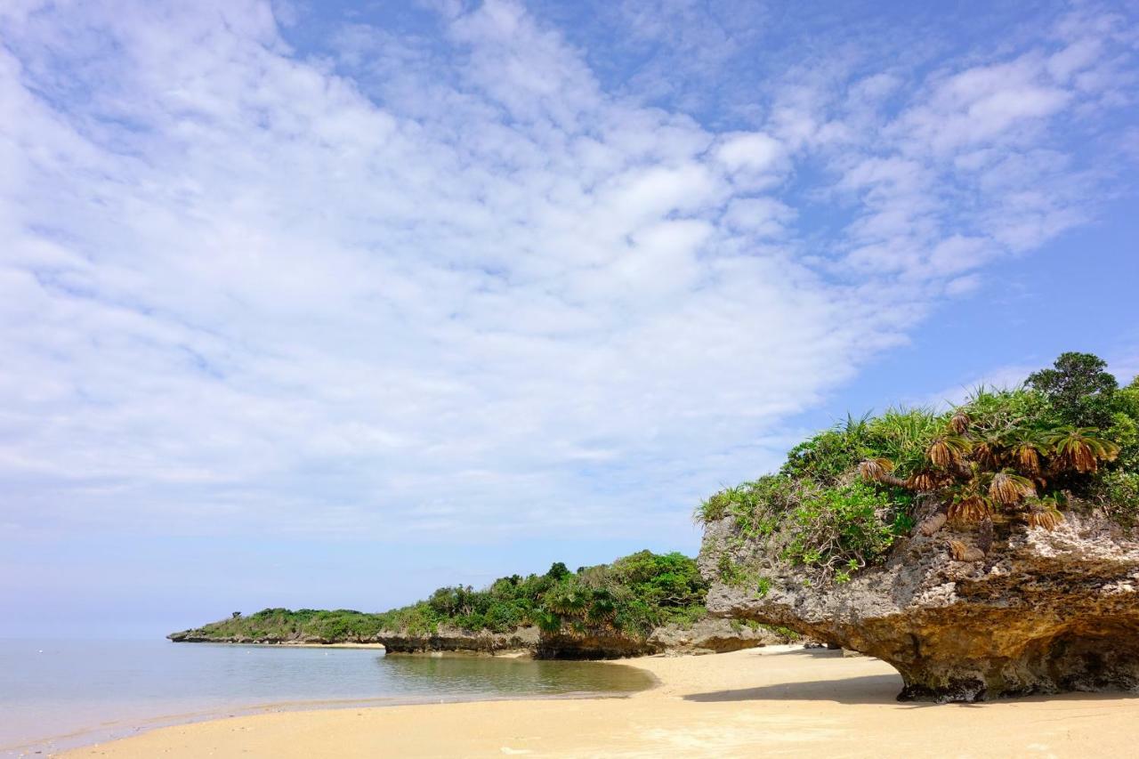 Ishigaki  Tsundara Beach Retreat מראה חיצוני תמונה
