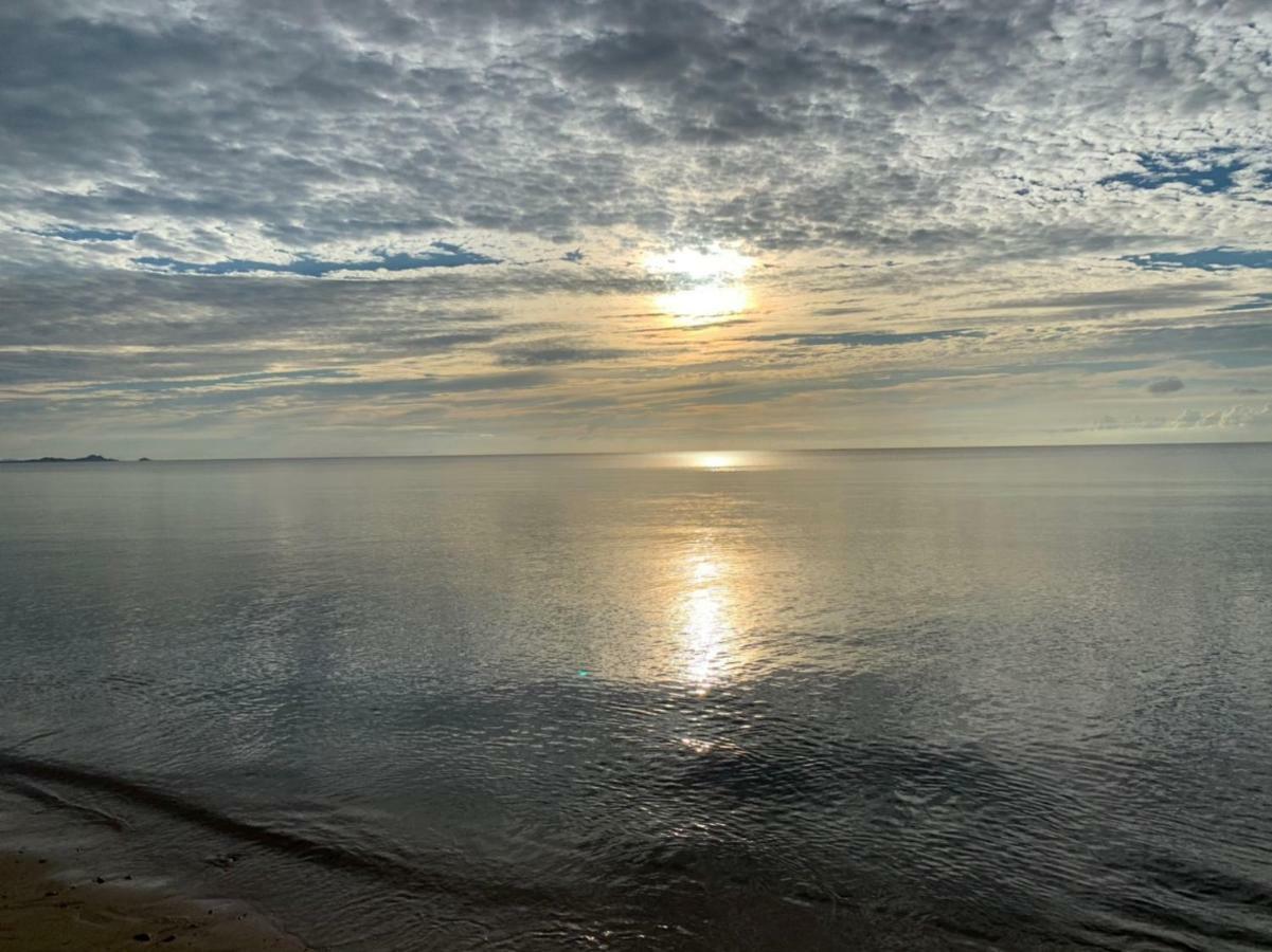 Ishigaki  Tsundara Beach Retreat מראה חיצוני תמונה